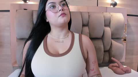 im mou  online show from June 8, 2026, 12:38 pm