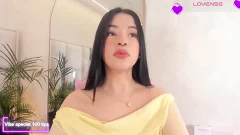 Snapshot of im_nika_ chatting on August 7, 2026, 1:02 pm Nika online show from August 7, 2026, 1:02 pm