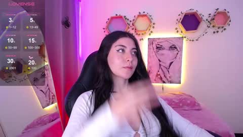 Snapshot of im_rosse_ chatting on November 10, 2025, 6:29 pm Jade Rosse online show from November 10, 2025, 6:29 pm