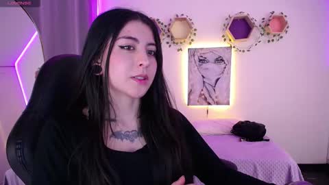 Snapshot of im_rosse_ chatting on November 26, 2025, 6:42 pm Jade Rosse online show from November 26, 2025, 6:42 pm