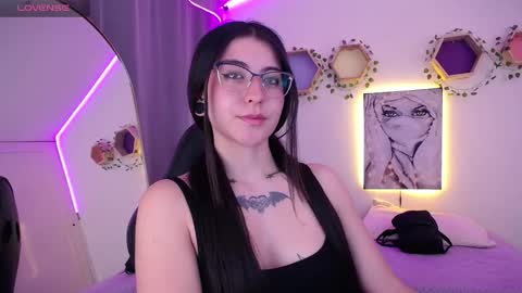 Snapshot of im_rosse_ chatting on November 28, 2025, 6:32 pm Jade Rosse online show from November 28, 2025, 6:32 pm