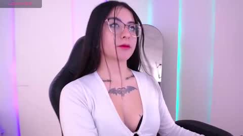 Jade Rosse online show from February 3, 2026, 7:08 pm