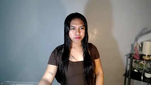 Snapshot of im_ur_girl_demure chatting on May 23, 2026, 5:06 pm kyline online show from May 23, 2026, 5:06 pm