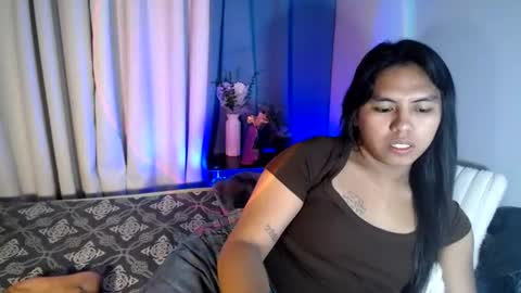Snapshot of im_ur_girl_demure chatting on July 2, 2026, 9:43 pm kyline online show from July 2, 2026, 9:43 pm