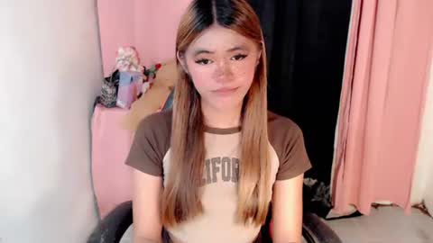 im_yourfairyannaxx online show from March 13, 2026, 4:19 am