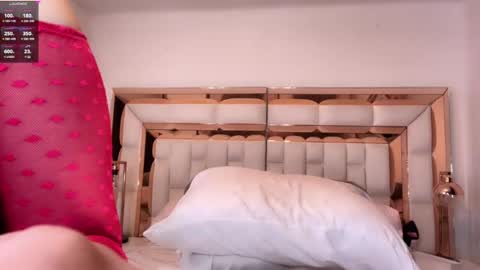 daniella online show from March 8, 2025, 3:28 am