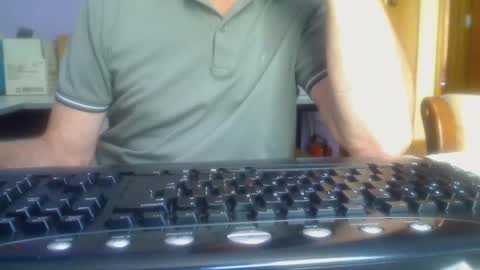 Aussie Guy online show from February 20, 2025, 2:51 am