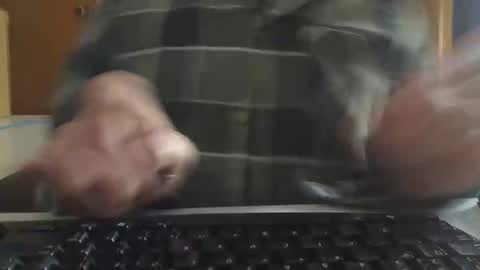 Aussie Guy online show from December 14, 2025, 10:36 pm