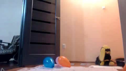 irina online show from September 23, 2025, 5:27 pm