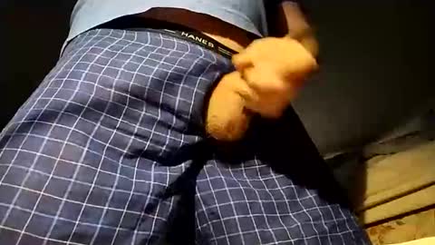 Iminyourroom online show from December 1, 2025, 10:59 pm