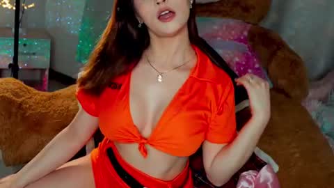 Joanna  Independent model. online show from June 8, 2026, 6:25 am