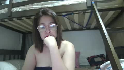 Immaculate02 online show from September 12, 2025, 7:41 am