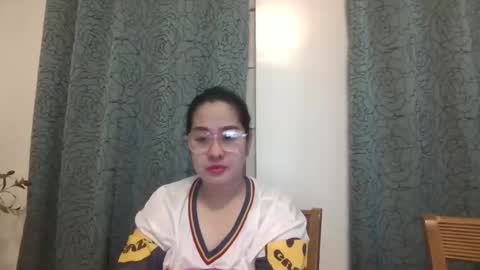 Snapshot of immaculate02 chatting on April 13, 2026, 8:20 am Immaculate02 online show from April 13, 2026, 8:20 am