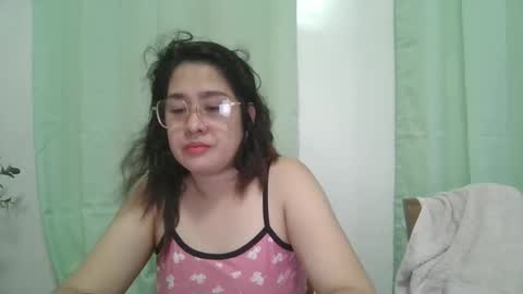 Snapshot of immaculate02 chatting on May 13, 2026, 6:44 am Immaculate02 online show from May 13, 2026, 6:44 am