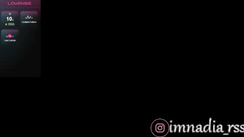 Snapshot of imnadiaroses chatting on May 9, 2026, 2:06 am Nadia online show from May 9, 2026, 2:06 am