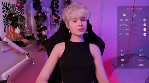 Snapshot of imnotmia chatting on December 9, 2024, 5:41 pm Mia online show from December 9, 2024, 5:41 pm