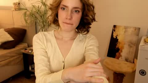 Snapshot of imogensy chatting on April 8, 2026, 5:02 pm my name Imo Fansly online show from April 8, 2026, 5:02 pm