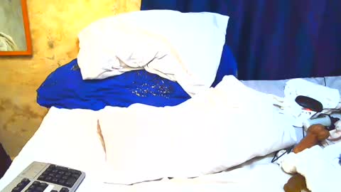 Snapshot of impress_ivy chatting on July 27, 2026, 5:42 pm impress_ivy online show from July 27, 2026, 5:42 pm