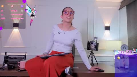 Karen  online show from March 17, 2026, 6:44 pm