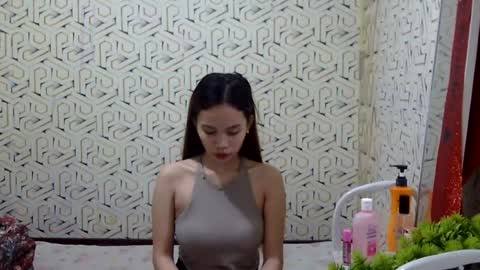 Snapshot of imyourgirl_vanessa26 chatting on June 21, 2026, 10:40 am Im sad because im lonely wish help me here online show from June 21, 2026, 10:40 am