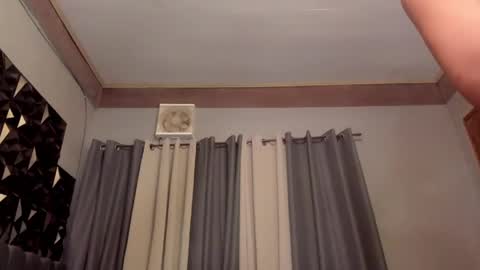 Snapshot of imyourmiss_gabbi chatting on May 1, 2026, 3:33 am imyourmiss_gabbi online show from May 1, 2026, 3:33 am