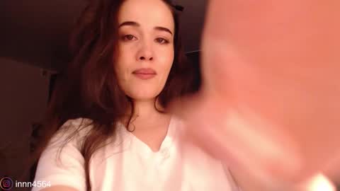 Snapshot of in_yan chatting on December 14, 2025, 6:56 pm Lin online show from December 14, 2025, 6:56 pm