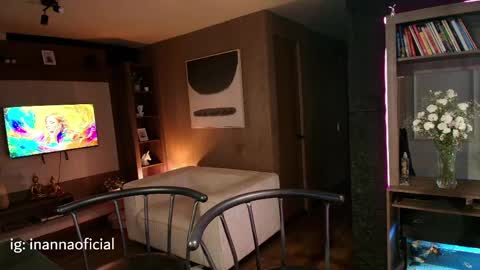 Snapshot of inannadelmar chatting on May 27, 2026, 8:17 pm Inanna del Mar online show from May 27, 2026, 8:17 pm