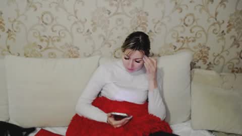 incredible_ariela online show from December 13, 2024, 2:16 pm