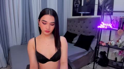 Snapshot of indestructabletrixie chatting on December 4, 2024, 8:12 am indestructabletrixie online show from December 4, 2024, 8:12 am