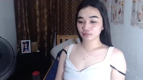 Snapshot of indestructabletrixie chatting on January 18, 2025, 8:41 am indestructabletrixie online show from January 18, 2025, 8:41 am