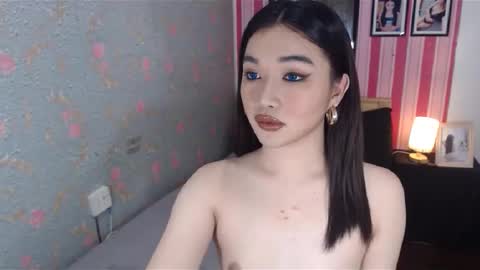 Snapshot of indestructabletrixie chatting on February 27, 2025, 7:47 pm indestructabletrixie online show from February 27, 2025, 7:47 pm