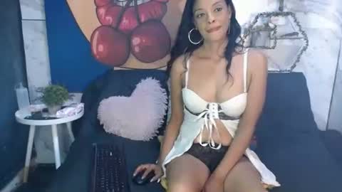 indian_lust69 online show from March 3, 2026, 5:52 pm