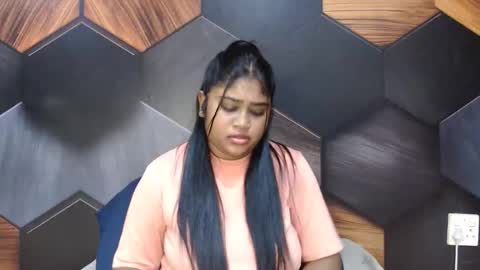 Snapshot of indian_rimmelx chatting on June 10, 2026, 7:18 am Melz online show from June 10, 2026, 7:18 am