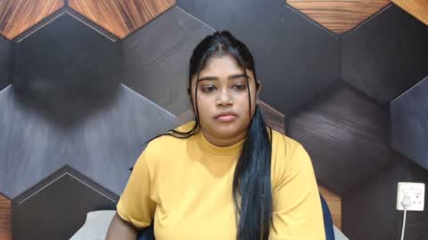 Snapshot of indian_rimmelx chatting on June 17, 2026, 7:00 am Melz online show from June 17, 2026, 7:00 am