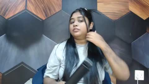 Melz online show from July 17, 2026, 8:10 am