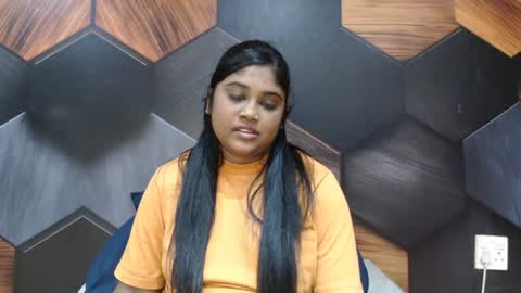 Melz online show from August 1, 2026, 7:40 am