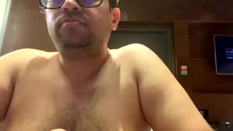 Snapshot of indian_uncut_dick chatting on December 5, 2025, 8:05 pm Nash online show from December 5, 2025, 8:05 pm