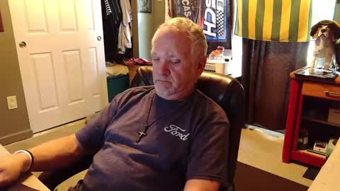 Papa online show from September 17, 2025, 1:57 pm