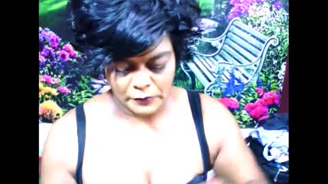 Snapshot of indiancherrypie chatting on March 11, 2025, 9:56 am indiancherrypie online show from March 11, 2025, 9:56 am