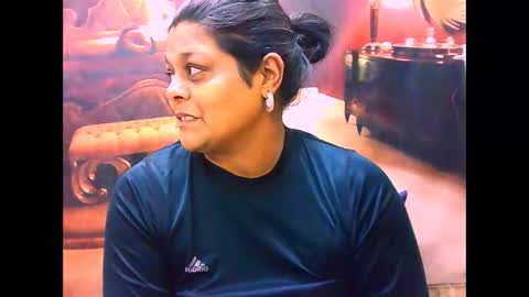 Snapshot of indiancherrypie chatting on May 19, 2026, 5:14 am indiancherrypie online show from May 19, 2026, 5:14 am