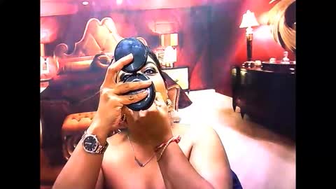 Snapshot of indiancherrypie chatting on May 29, 2026, 6:33 am indiancherrypie online show from May 29, 2026, 6:33 am