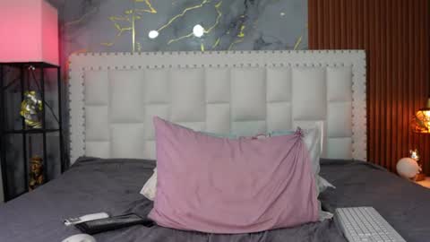 LITTLE AINHOA  online show from July 31, 2026, 8:08 pm