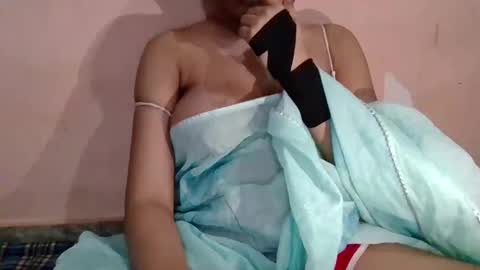 Snapshot of indianpatakha chatting on September 18, 2025, 10:01 pm indianpatakha online show from September 18, 2025, 10:01 pm