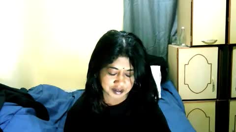 indianpleasures21 online show from May 4, 2026, 7:04 am