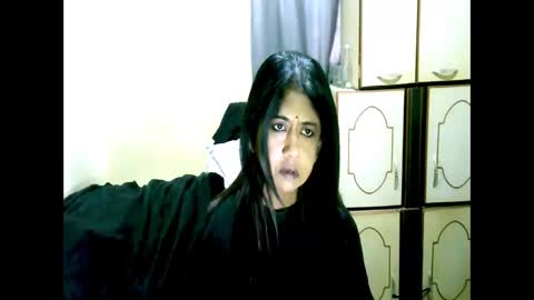 indianpleasures21 online show from June 4, 2026, 10:21 am