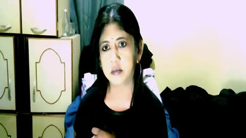 indianpleasures21 online show from July 15, 2026, 6:24 pm