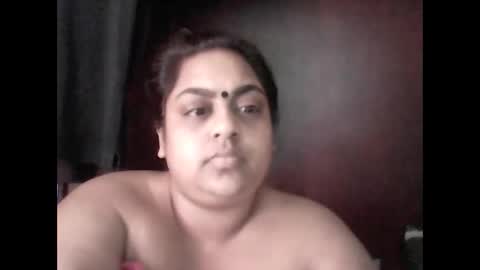 Snapshot of indianpooja1027 chatting on February 25, 2026, 6:45 am indianpooja1027 online show from February 25, 2026, 6:45 am