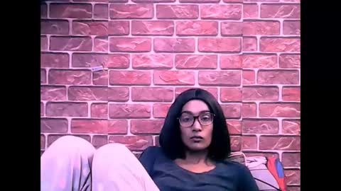 indianrebel4u2luv online show from December 1, 2025, 7:24 am