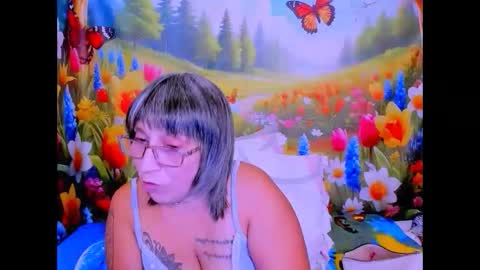 Snapshot of indianroxy27 chatting on May 11, 2026, 5:21 pm indianroxy27 online show from May 11, 2026, 5:21 pm