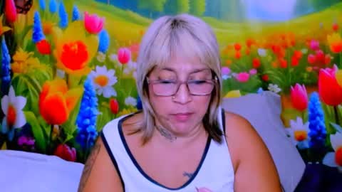 Snapshot of indianroxy27 chatting on July 9, 2026, 6:50 am indianroxy27 online show from July 9, 2026, 6:50 am